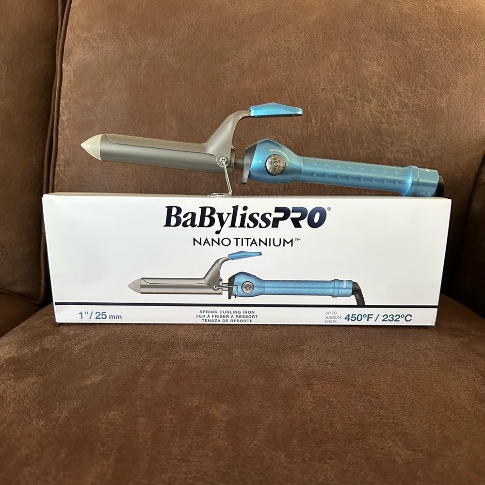 BabylissPRO Nano Titanium Spring Curling Iron